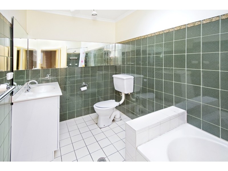 16 Heights Crescent, Wamberal NSW 2260