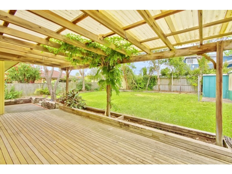 16 Heights Crescent, Wamberal NSW 2260