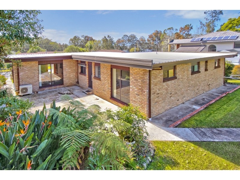 8 Loxton Avenue, Wamberal NSW 2260
