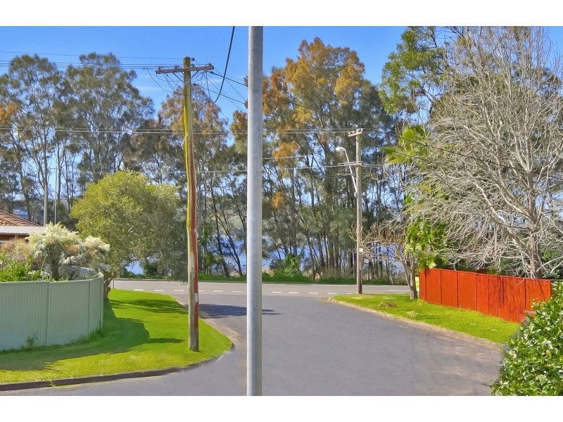 8 Loxton Avenue, Wamberal NSW 2260