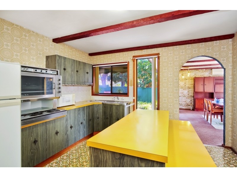 8 Loxton Avenue, Wamberal NSW 2260