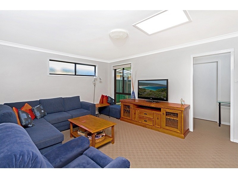 9 Lingi Street, Erina NSW 2250