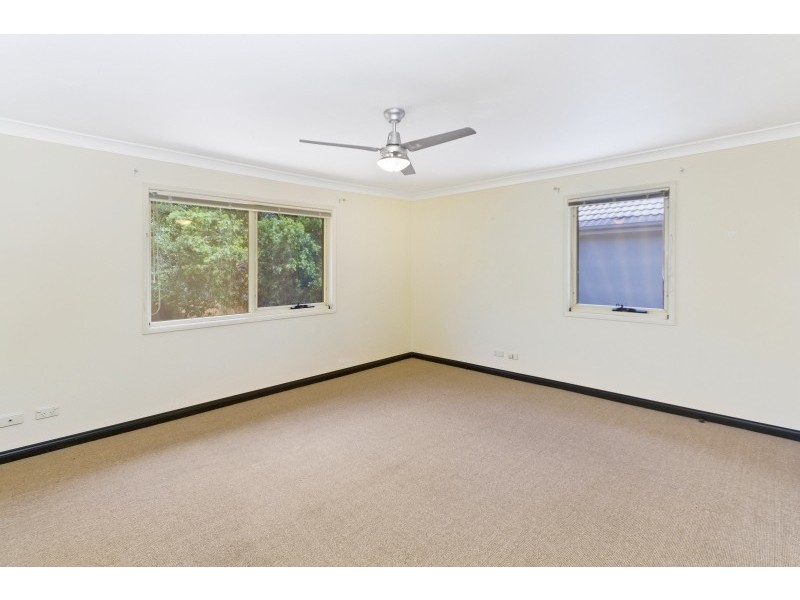 2/191 Albany Street, Point Frederick NSW 2250