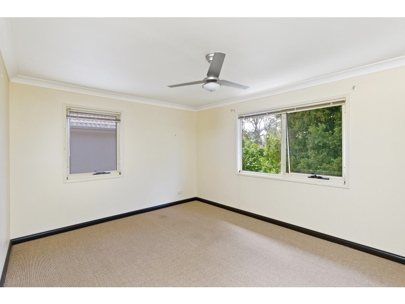 2/191 Albany Street, Point Frederick NSW 2250