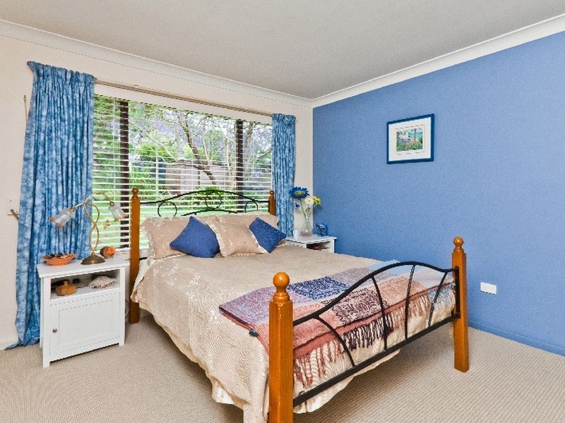 11 Kuburra Road, Erina NSW 2250