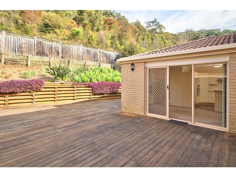 3 Wixstead Close, Point Clare NSW 2250