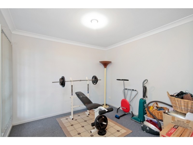 18 Treeview Place, Mardi NSW 2259