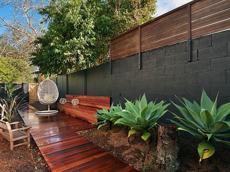 1/14 Elgata Avenue, North Avoca NSW 2260