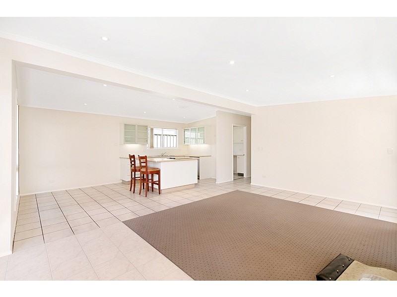 11 Lisarow Street, Lisarow NSW 2250