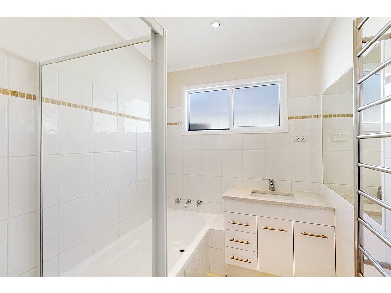 11 Lisarow Street, Lisarow NSW 2250