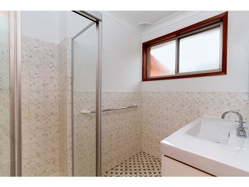 20 Blue Waters Parade, Tascott NSW 2250