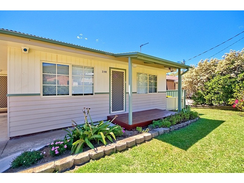 2/80 Lowanna Avenue, Forresters Beach NSW 2260