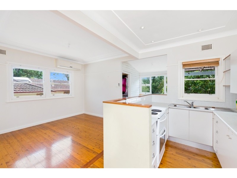 223 Getrude Street, Gosford NSW 2250