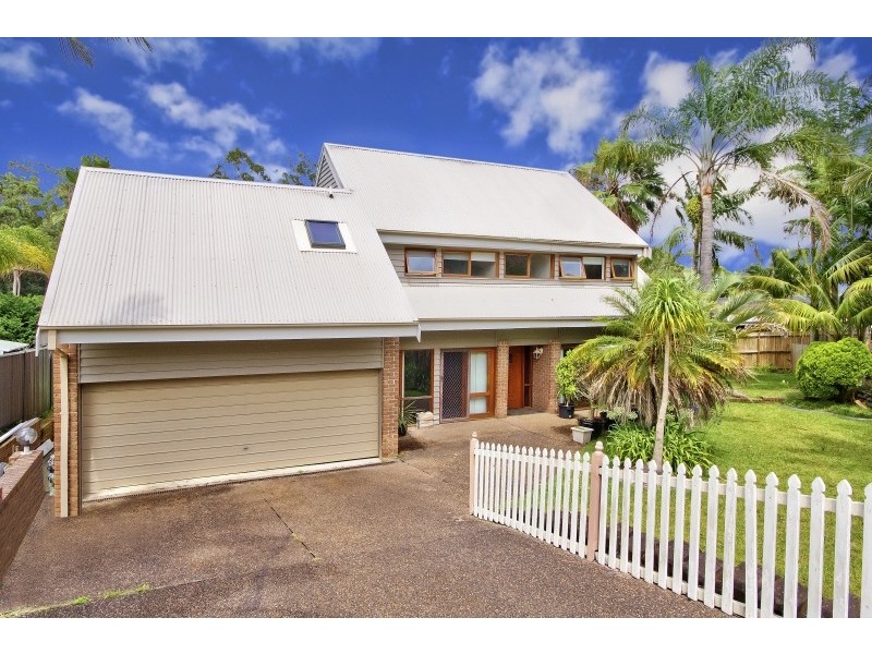 7 Michele Close, Green Point NSW 2251