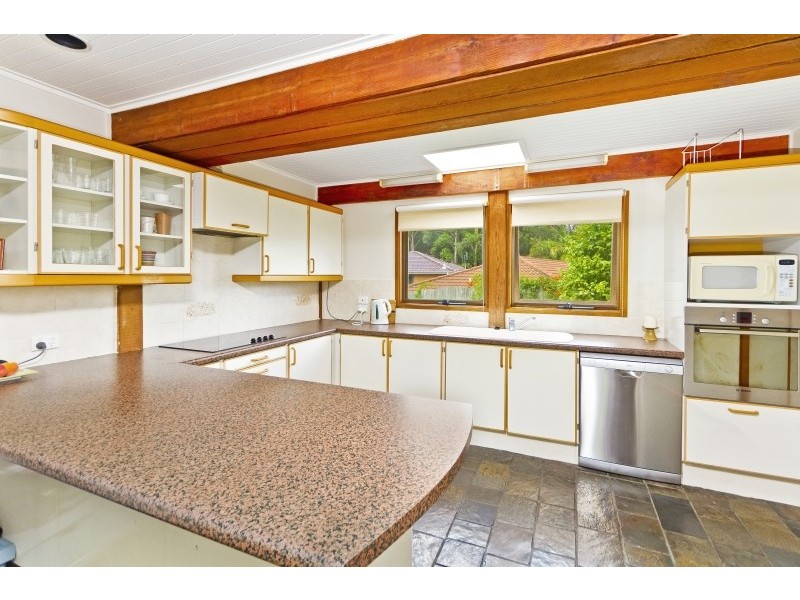 7 Michele Close, Green Point NSW 2251