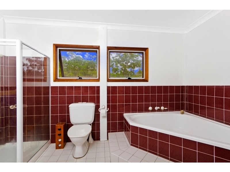 7 Michele Close, Green Point NSW 2251