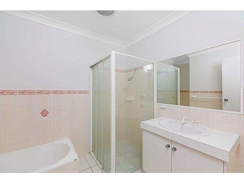 2/8 Russell Street, East Gosford NSW 2250