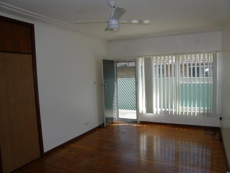 1/90 Barrenjoey Road, Ettalong Beach NSW 2257