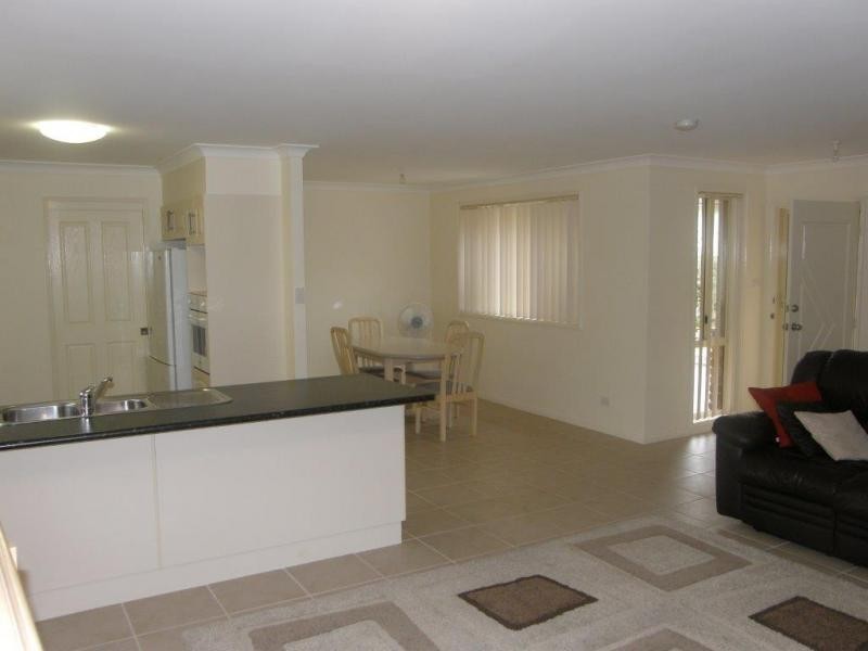 2/143-145 Broken Bay Road, Ettalong Beach NSW 2257