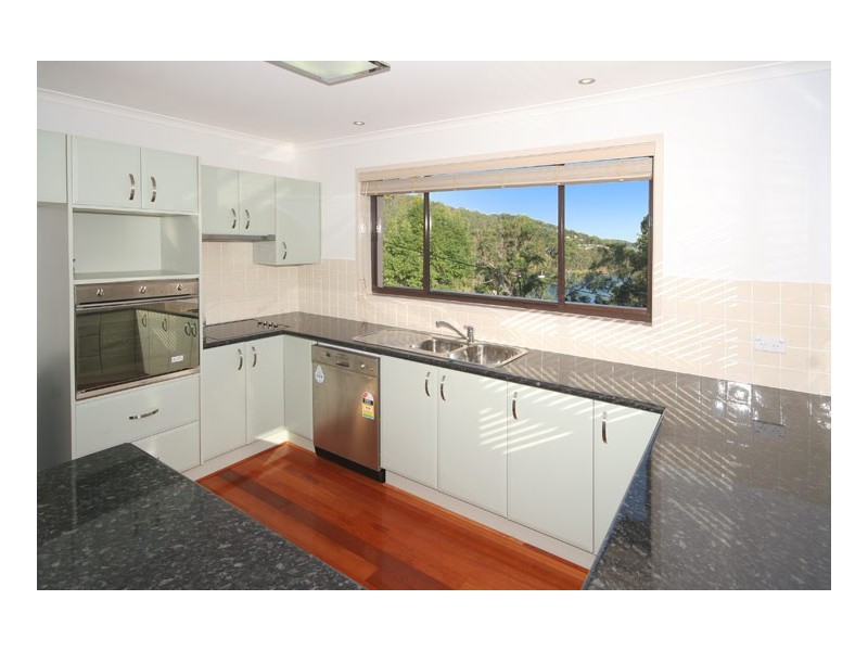 83 Daley Avenue, Daleys Point NSW 2257