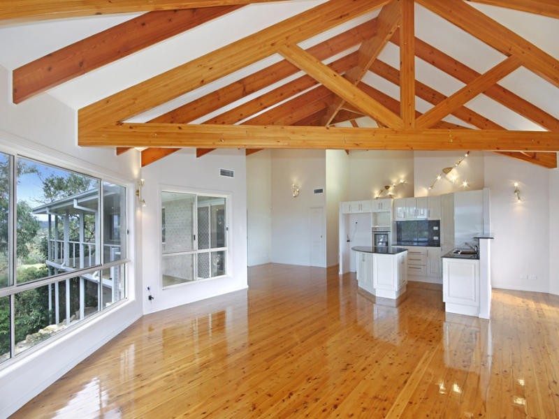 3 Kingsview Drive, Umina Beach NSW 2257