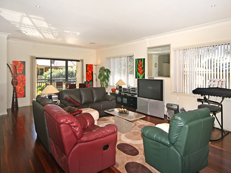 2 Boongala, Empire Bay NSW 2257