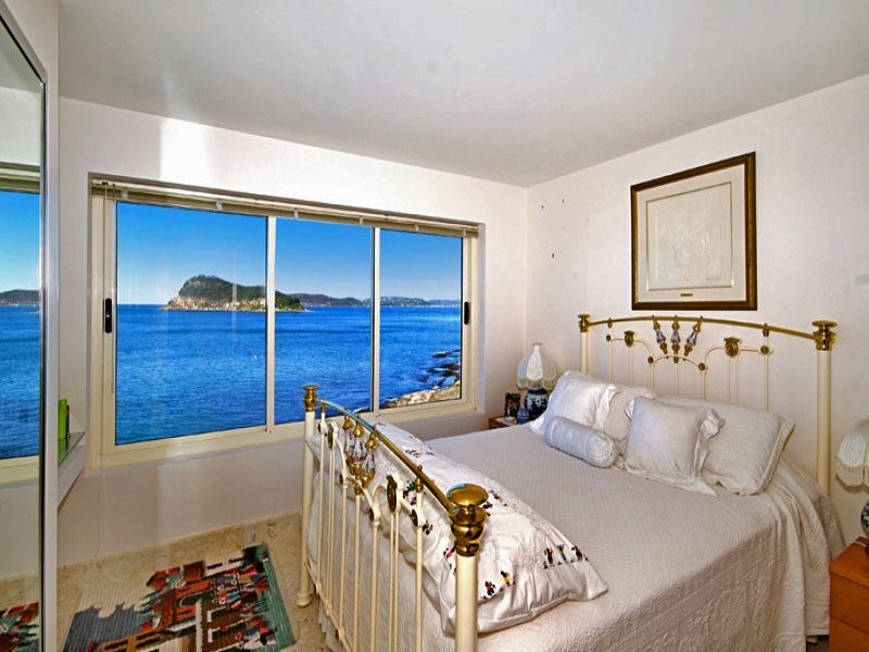 29 Green Point Road, Pearl Beach NSW 2256