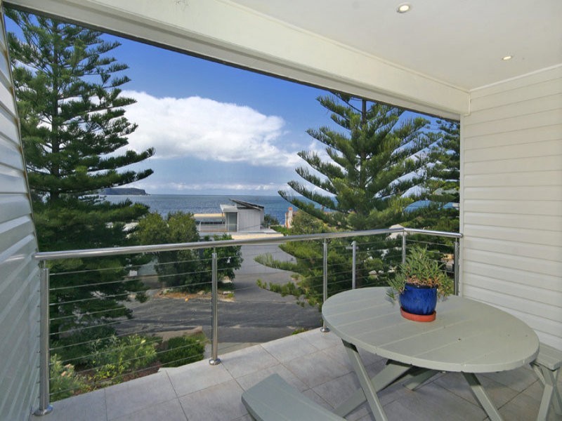 61 Coral Crescent, Pearl Beach NSW 2256