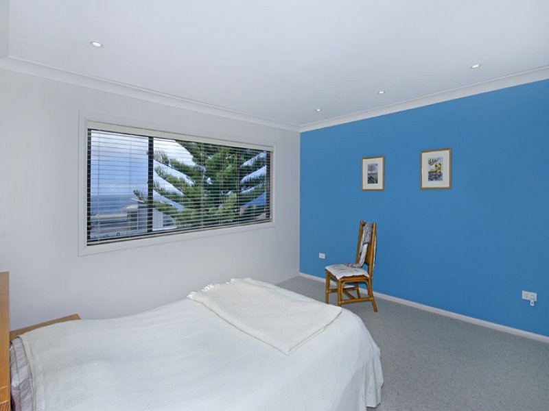 61 Coral Crescent, Pearl Beach NSW 2256