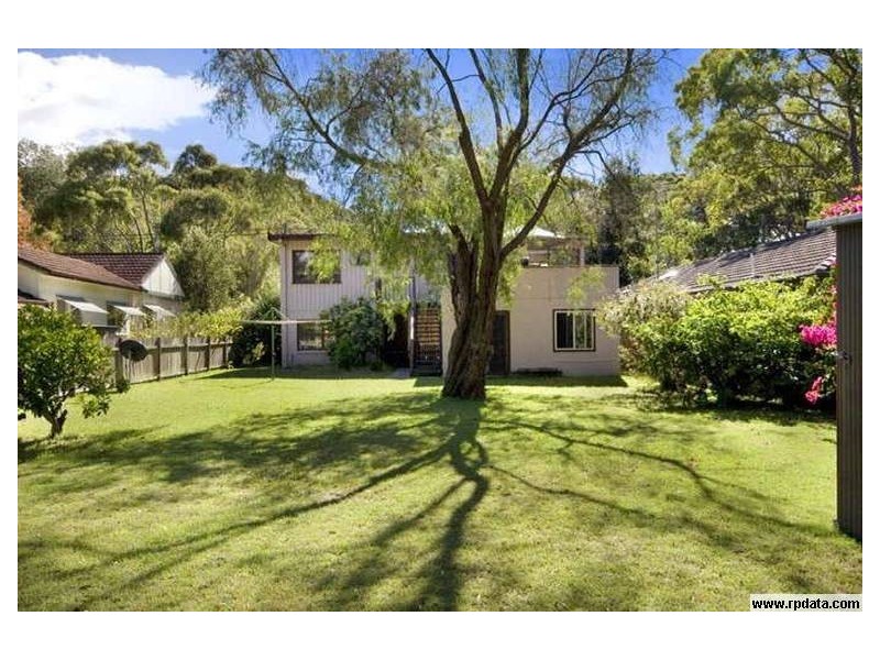 15 Emerald Avenue, Pearl Beach NSW 2256