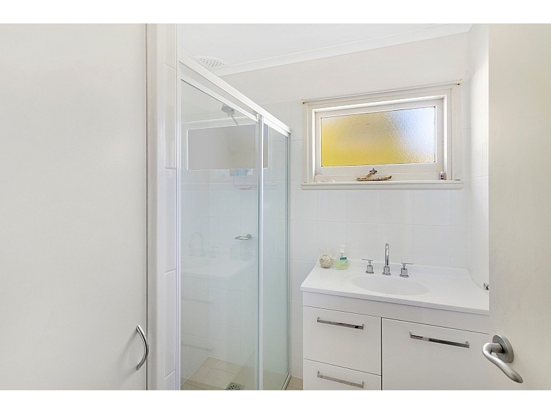 15 Emerald Avenue, Pearl Beach NSW 2256