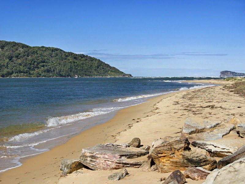 100 The Esplanade, Ettalong Beach NSW 2257