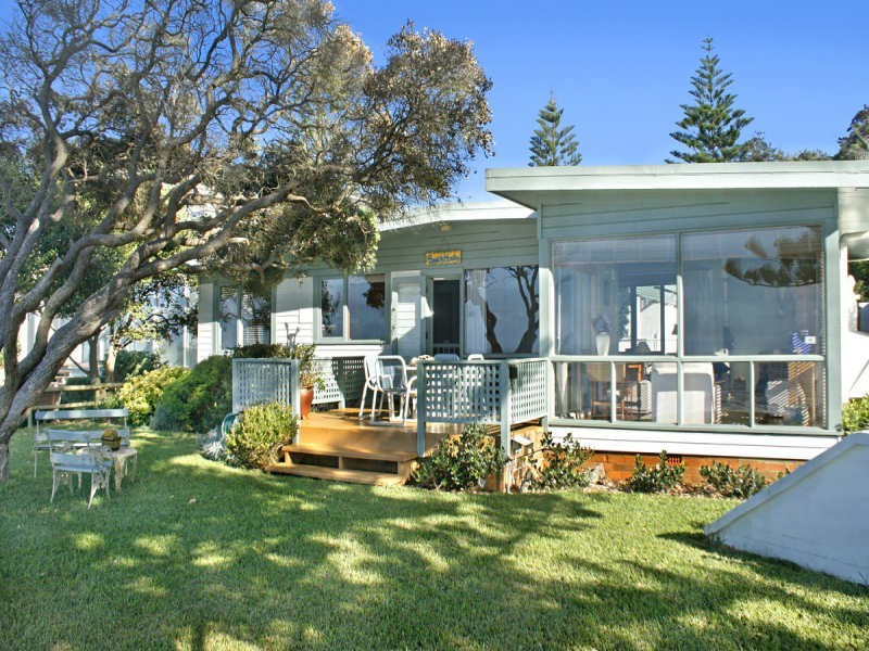 62 Coral Crescent, Pearl Beach NSW 2256