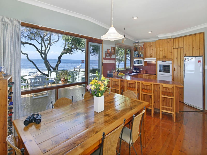 62 Coral Crescent, Pearl Beach NSW 2256