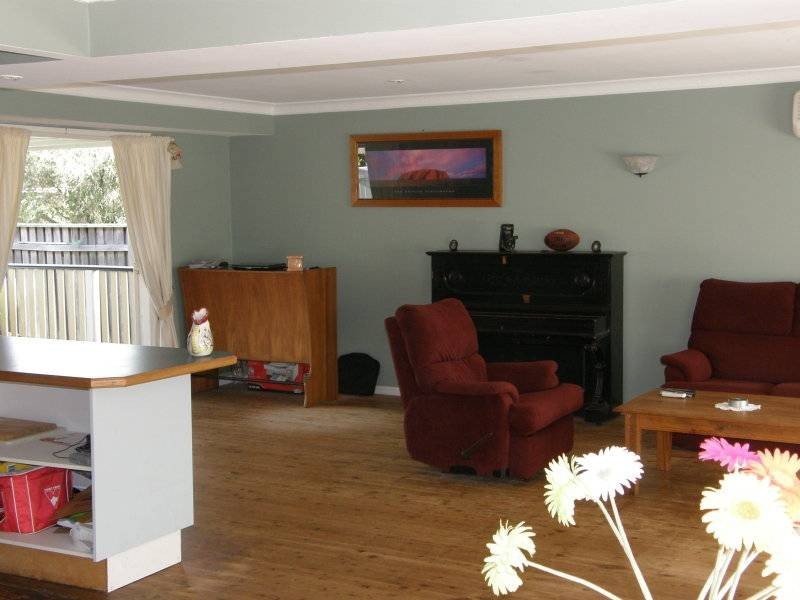 4 Veron Road, Umina Beach NSW 2257