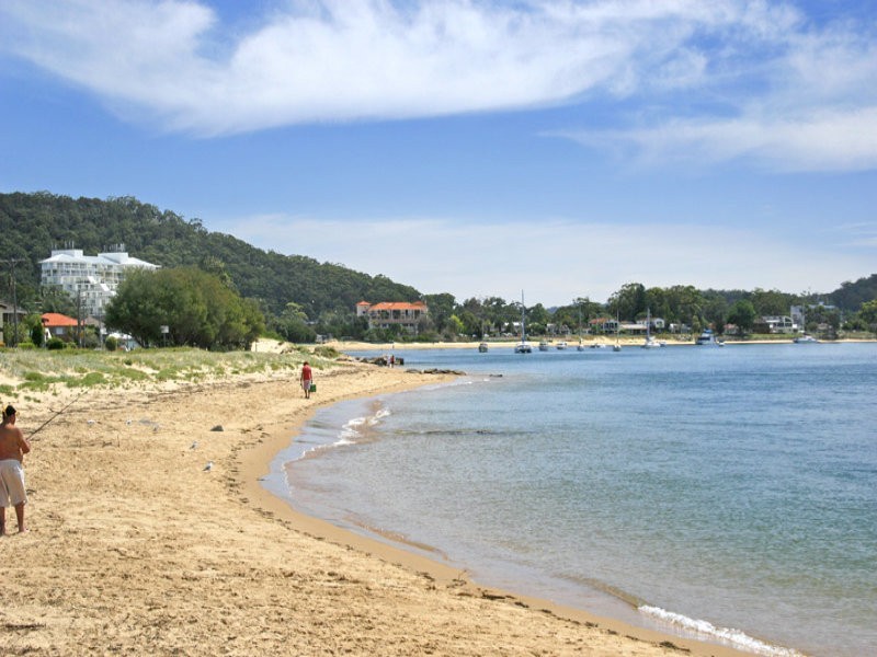 48-52 Broken Bay Rd, Ettalong Beach NSW 2257