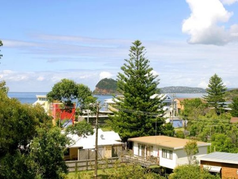 6 Beryl Blvd, Pearl Beach NSW 2256