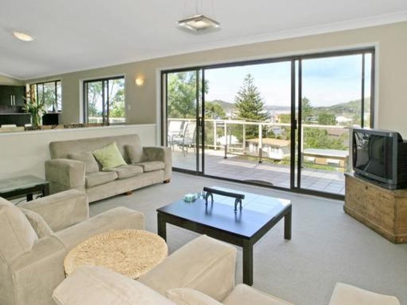 6 Beryl Blvd, Pearl Beach NSW 2256