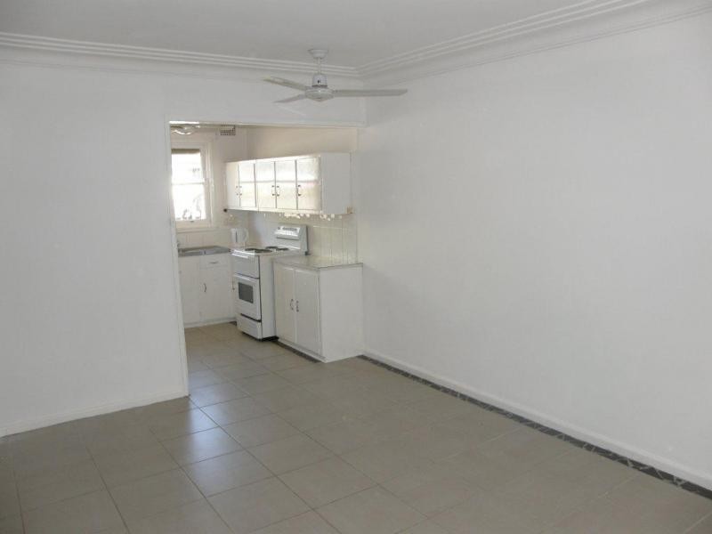 1/221 Ocean View Road, Ettalong Beach NSW 2257