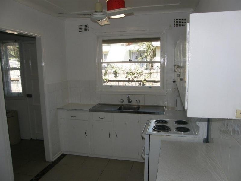 1/221 Ocean View Road, Ettalong Beach NSW 2257