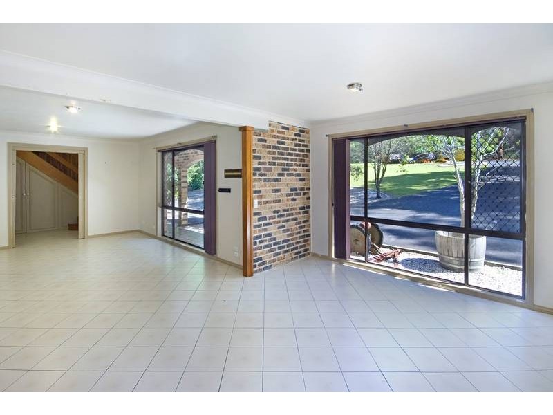 10 Awinya Close, Empire Bay NSW 2257