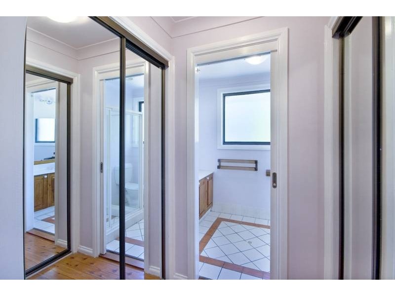 10 Awinya Close, Empire Bay NSW 2257