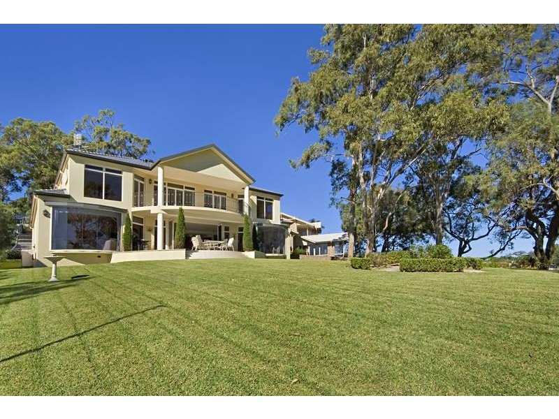 52 Daleys Avenue, Daleys Point NSW 2257