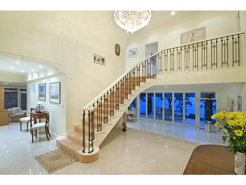 52 Daleys Avenue, Daleys Point NSW 2257