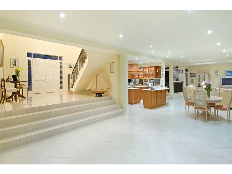 52 Daleys Avenue, Daleys Point NSW 2257