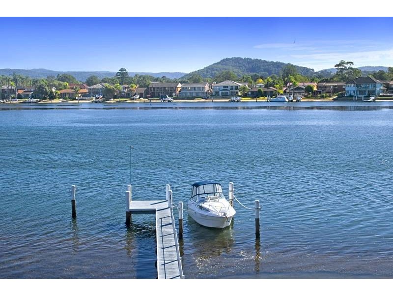 52 Daleys Avenue, Daleys Point NSW 2257