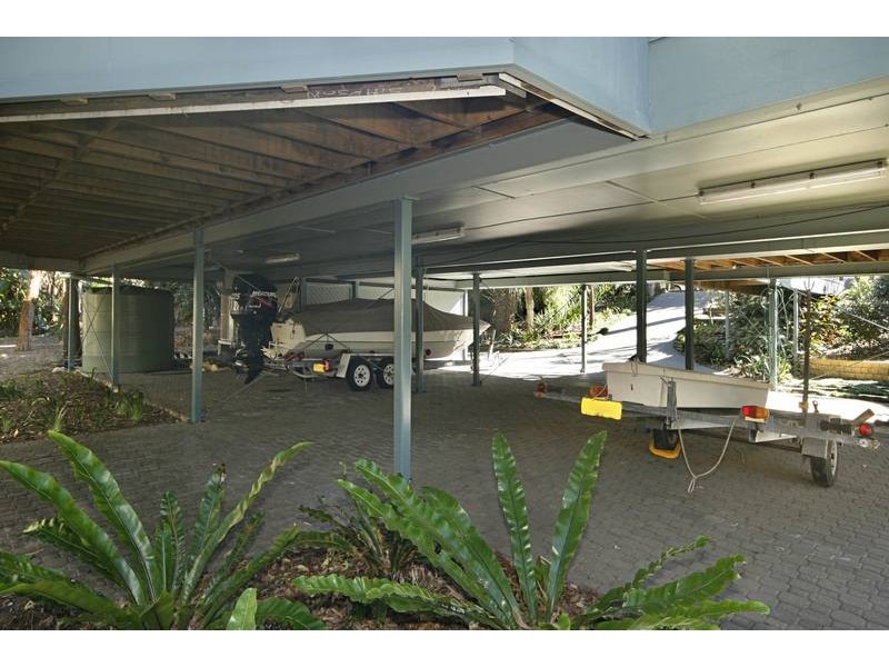 5 Tourmaline Ave, Pearl Beach NSW 2256