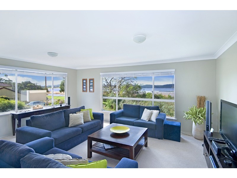 2 Berrima Crescent, Umina Beach NSW 2257
