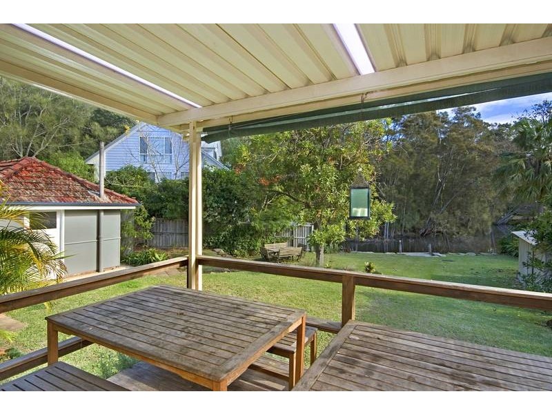 2 Berrima Crescent, Umina Beach NSW 2257