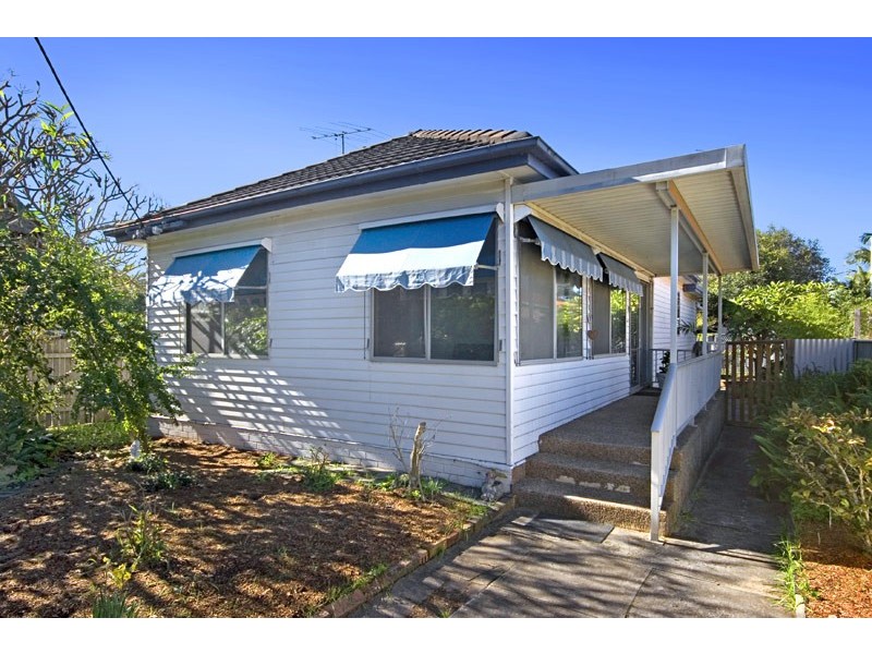 2 Ferry Road, Ettalong Beach NSW 2257